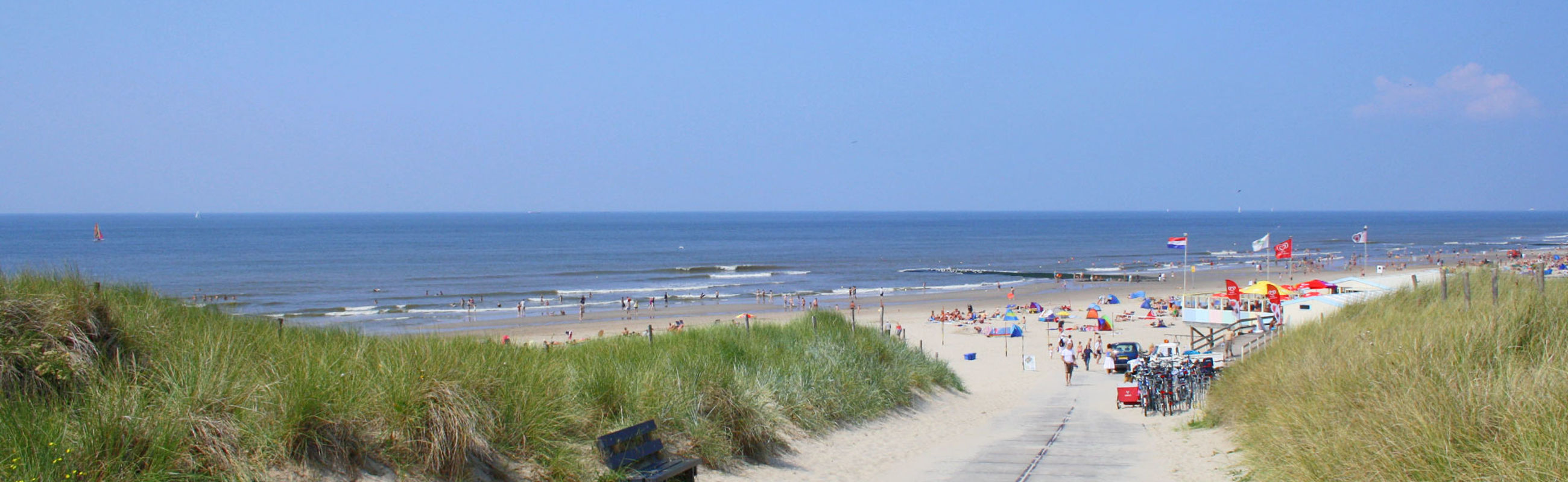 zomer strand zon zee