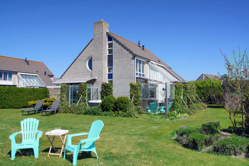XL-villa-groot-vakantiehuis-oog-op-duin